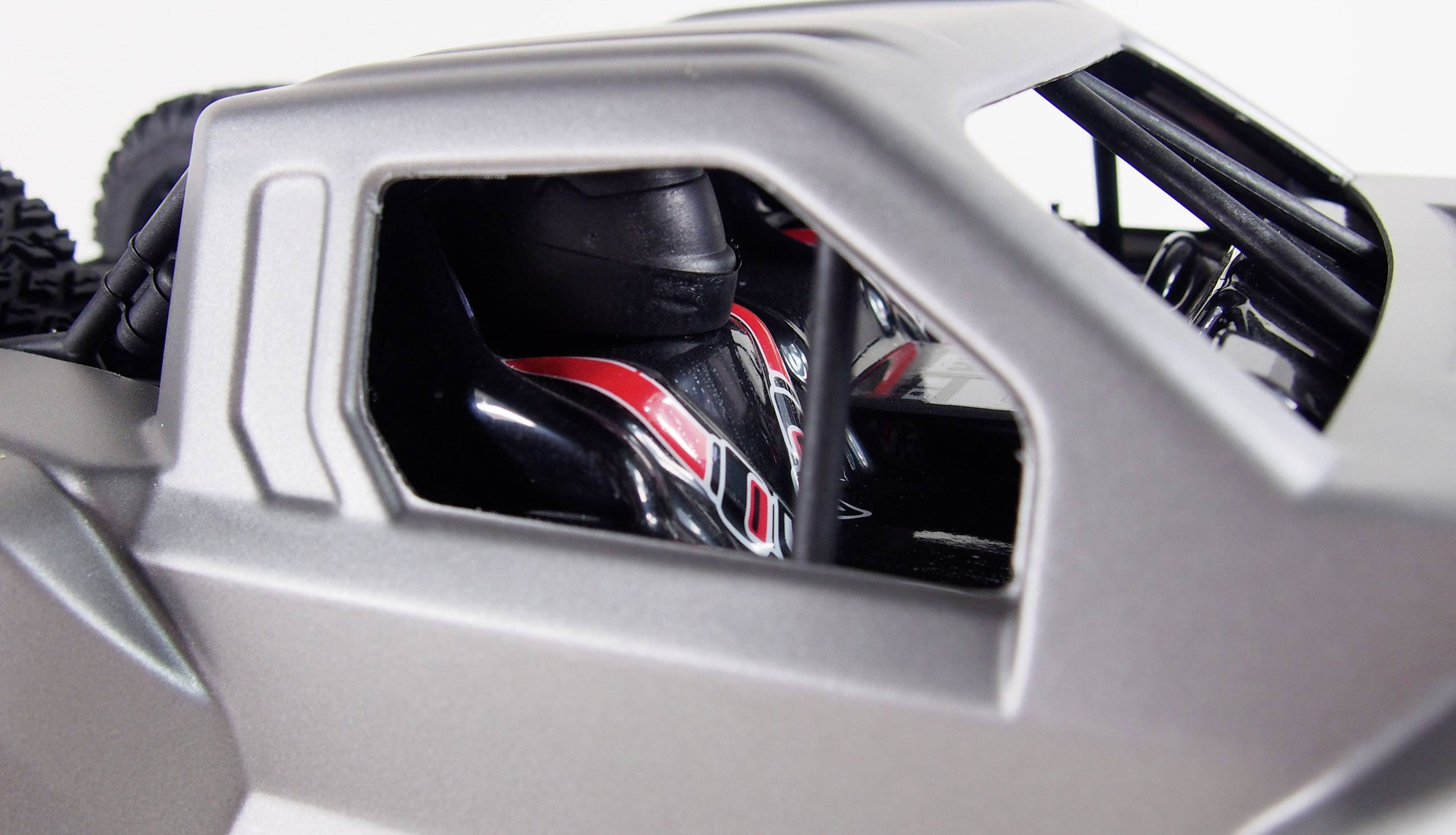 Amewi SC12 argent brushed 1:12 Auto RC électrique Short course 4 roues motrices (4WD) prêt à fonctionner (RtR) 2,4 GHz avec accu