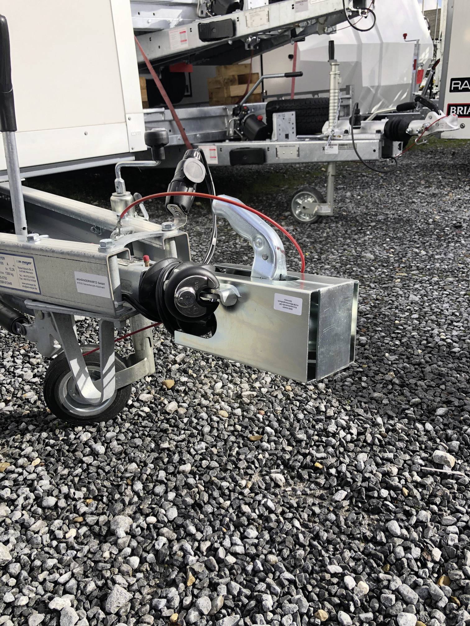 Basi Antivol pour tête d'attelage de remorque