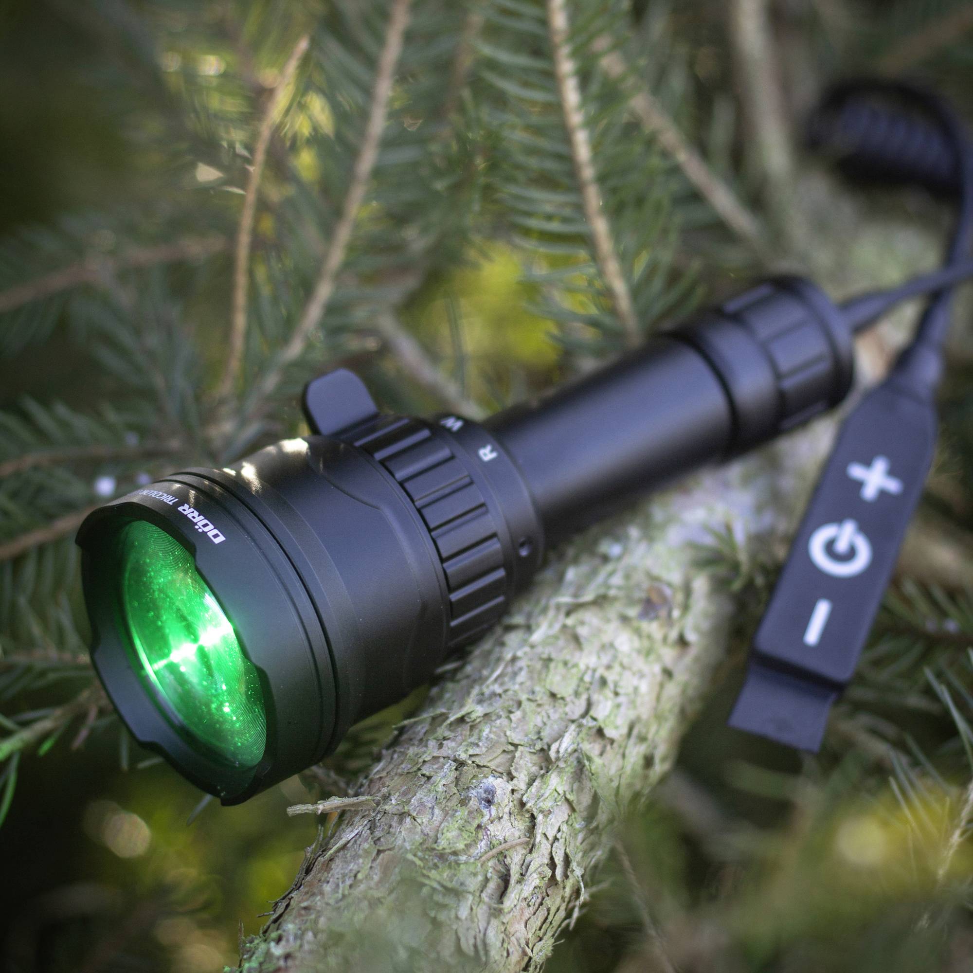 DÖRR Tri-Color LED Lampe de poche à batterie 800 lm 280 g
