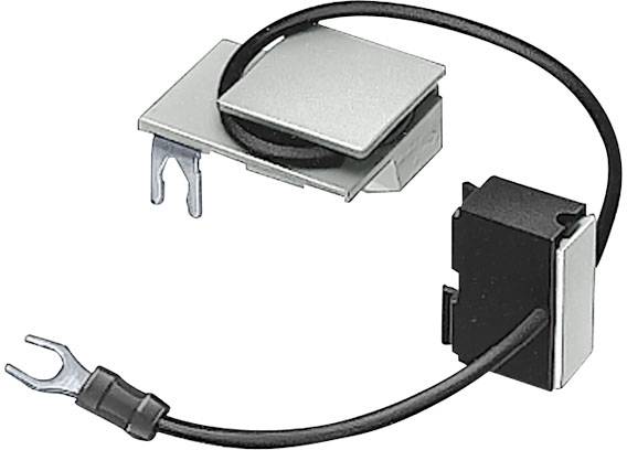Deux contacts électriques reliés par un câble noir, l'un avec une cosse à fourche, l'autre avec un boîtier métallique.