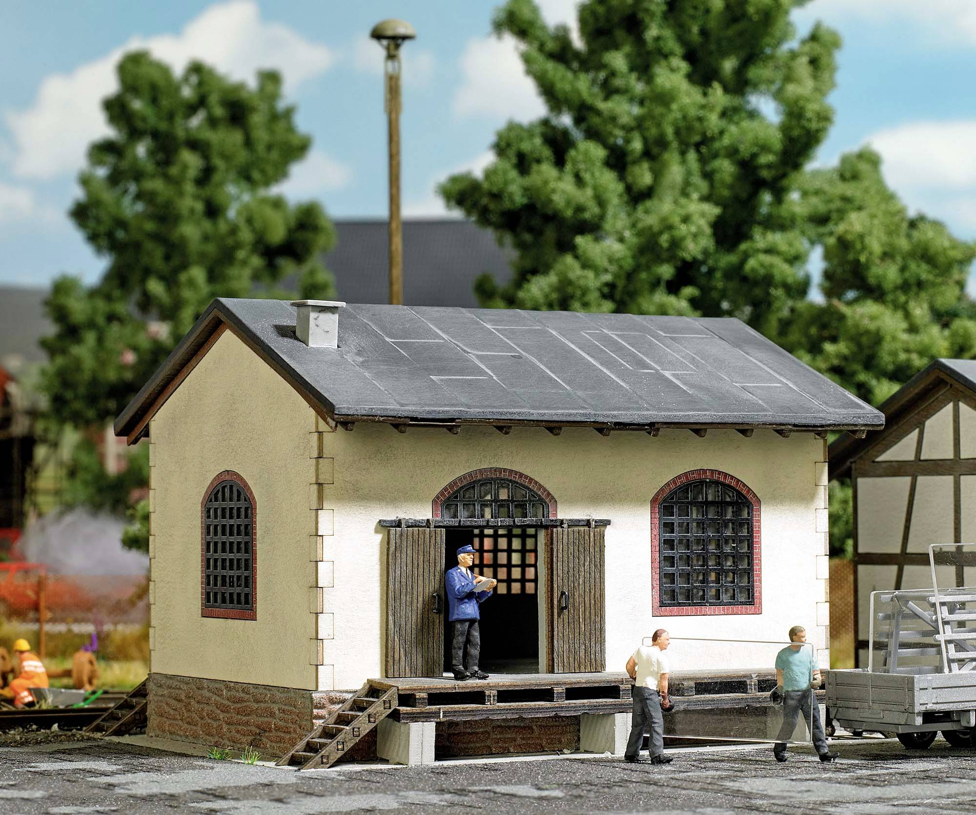 Busch 1663 H0 Petit hangar de marchandises