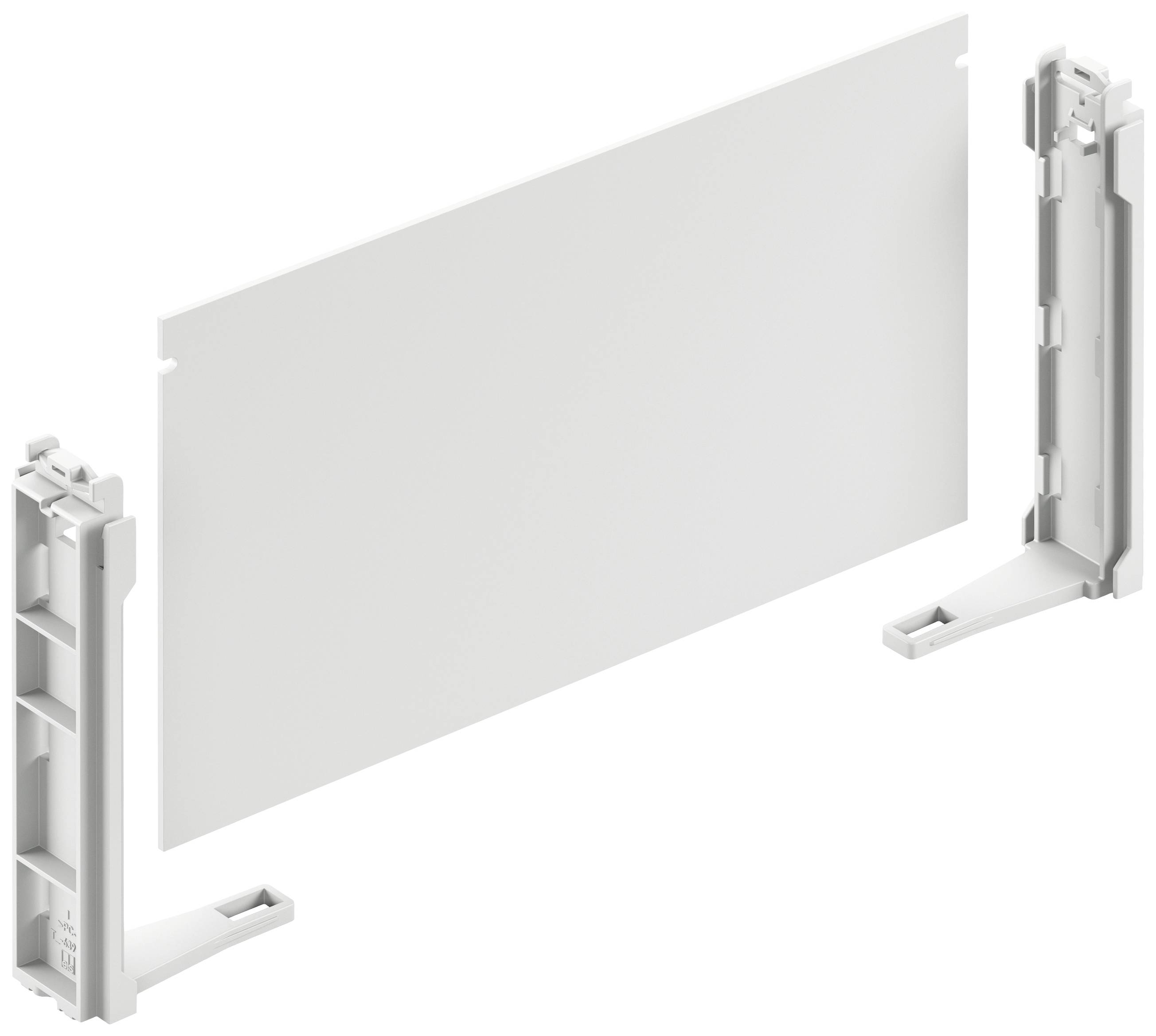 Une pièce rectangulaire en plastique avec deux supports sur les côtés ; probablement un composant ou un accessoire.