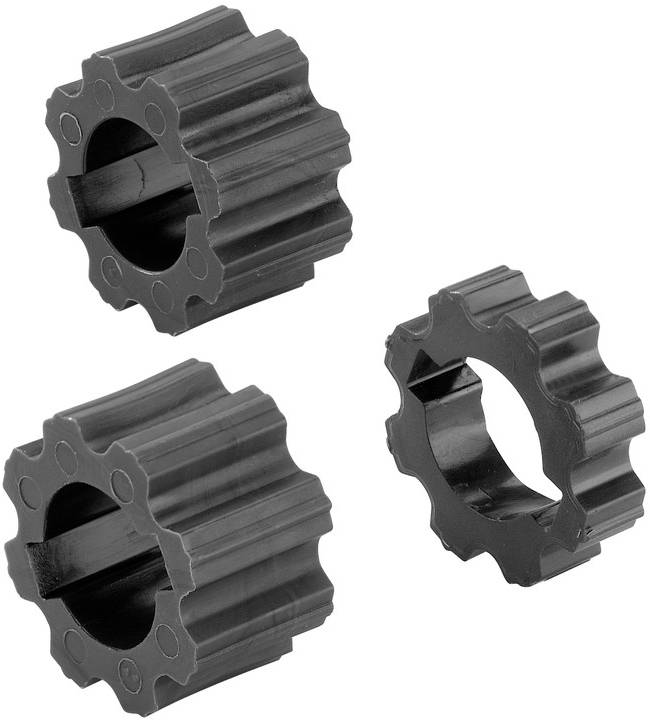 Trois bagues d'accouplement cylindriques noires cannelées présentées sur un fond blanc, chacune avec une ouverture centrale et des bords en forme d'engrenage.