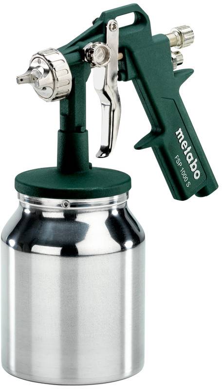 Pistolet de peinture en spray métallisé avec bidon de peinture argentée attaché, présenté sur un fond blanc.