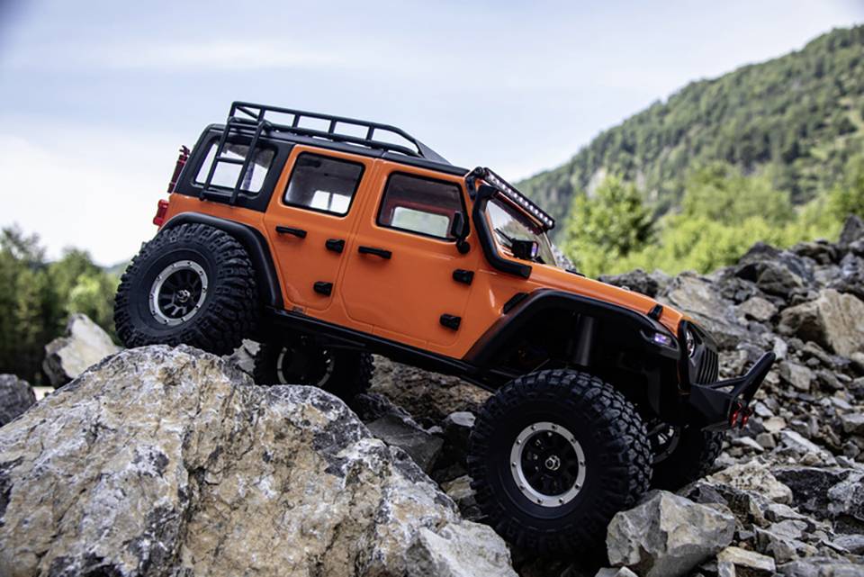 Absima 12010 brushed 1:10 Auto RC électrique Crawler 4 roues motrices (4WD) prêt à fonctionner (RtR) 2,4 GHz