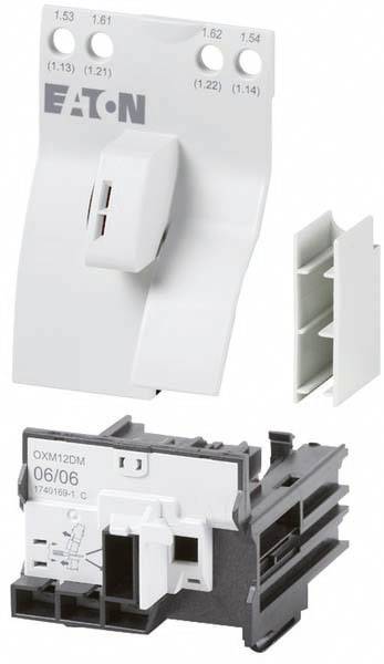 Interrupteur électrique blanc avec logo Eaton, plusieurs bornes de contact en dessous, adapté aux applications industrielles.