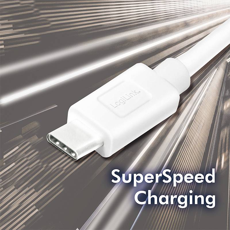 Gros plan d'une prise USB-C blanche avec le texte environnant « SuperSpeed Charging » sur un fond suggérant la vitesse.