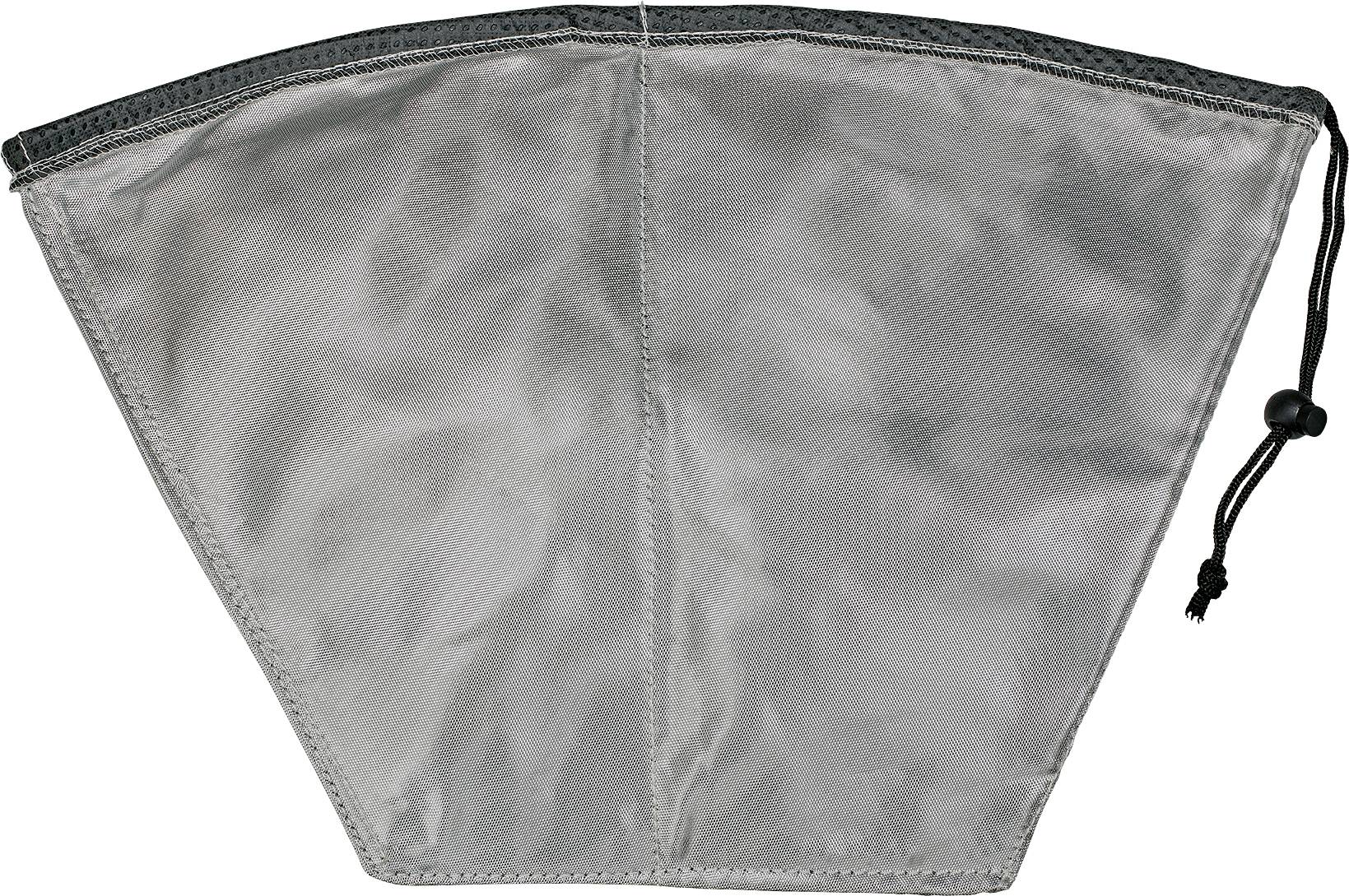 Filtre à café gris, lavable, en tissu, dans la forme d'un filtre à café classique, avec un cordon de serrage sur le côté.