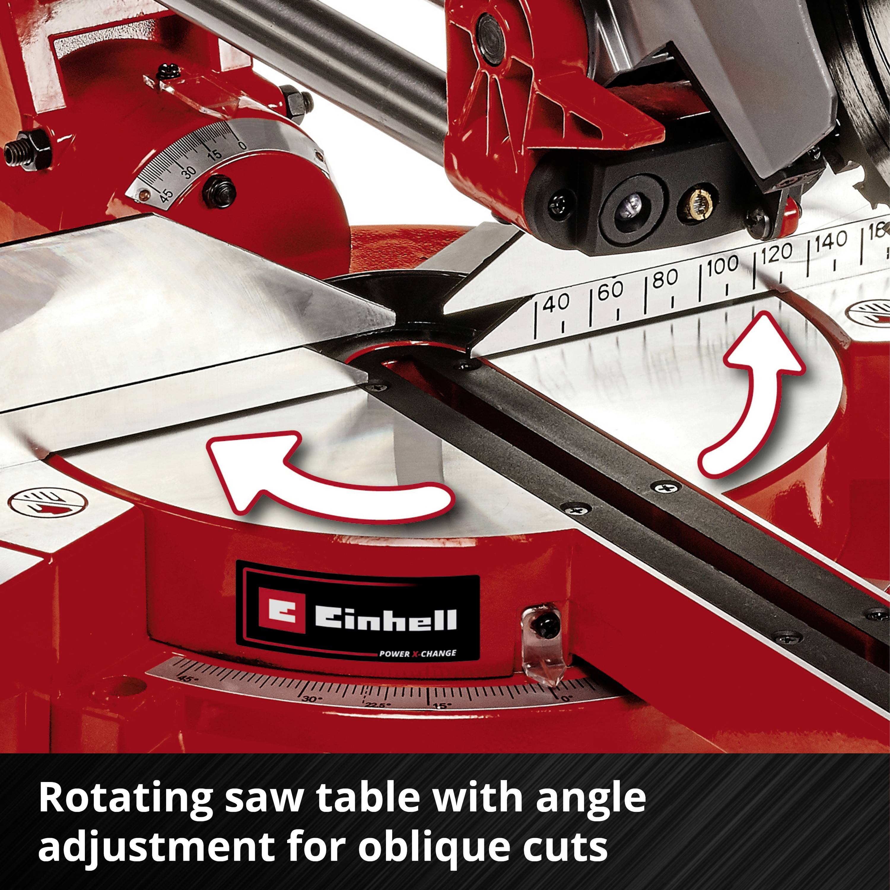 Une scie rouge avec une table de scie rotative et un réglage d'angle pour les coupes en biais. Des flèches indiquent le sens de rotation.