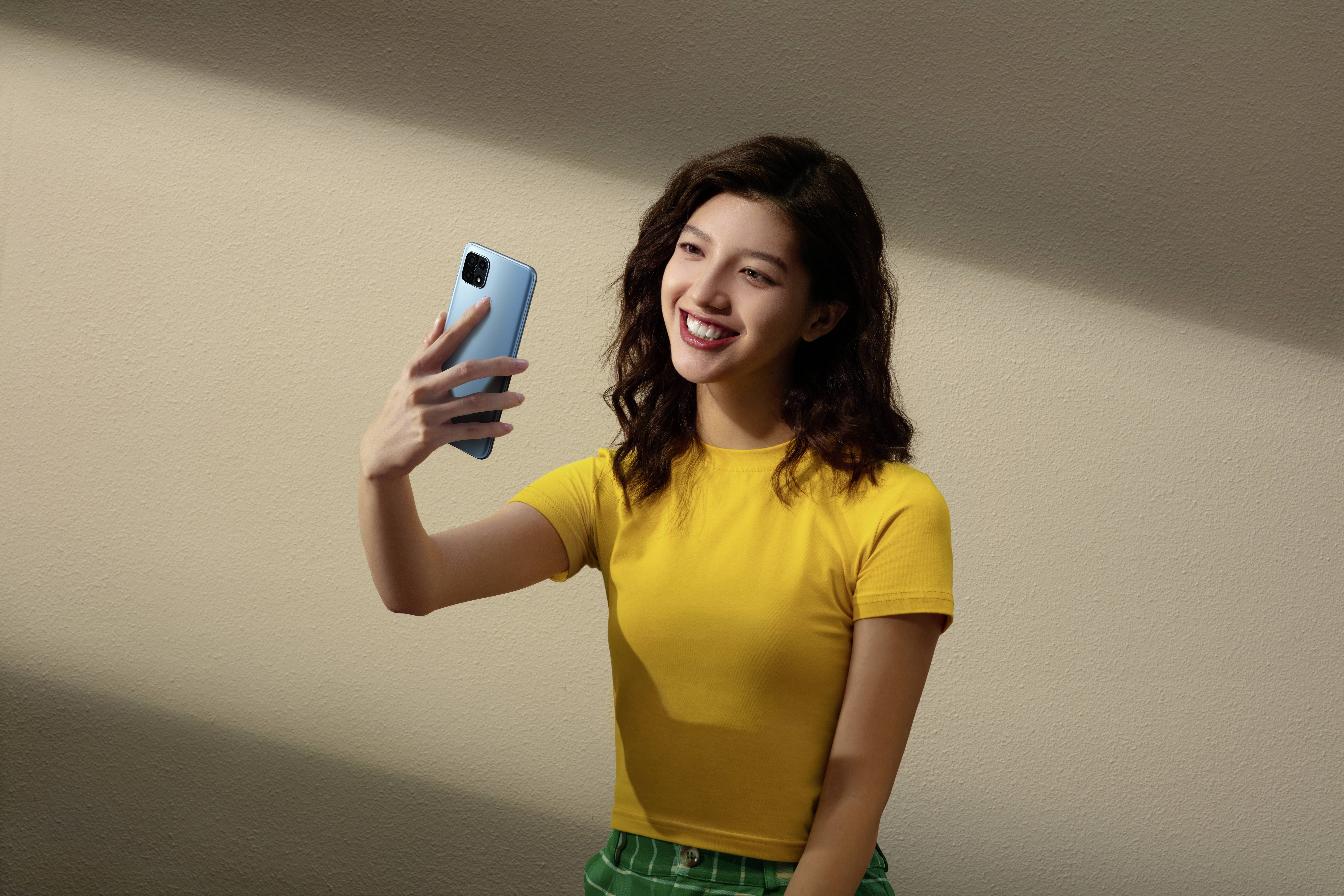 OPPOA15;Smartphone double SIM 4G32 GB;6.52 pouces;16.6 cm() double SIMAndroid™ 10bleu