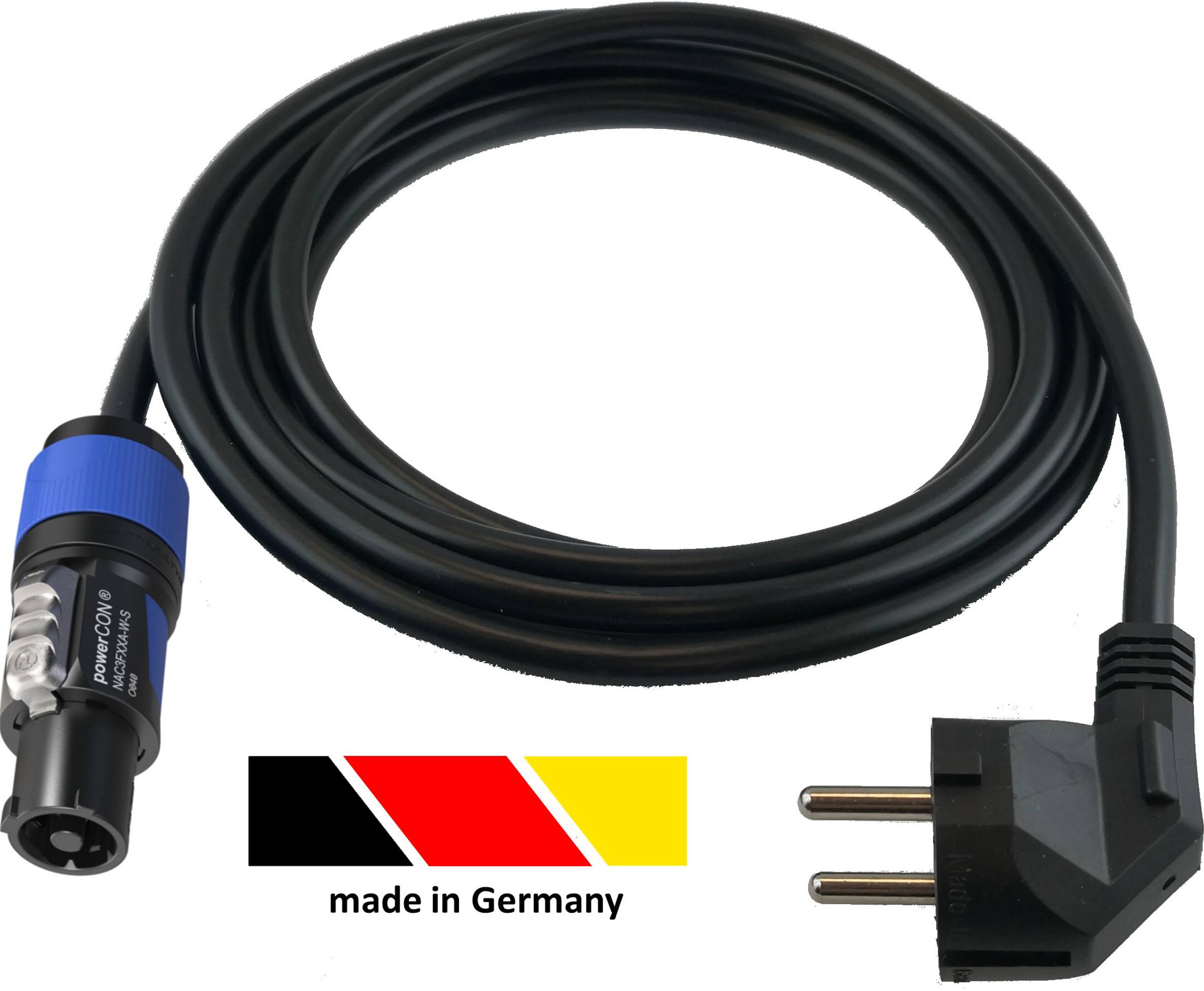 Un câble d'alimentation noir avec fiche Schuko et prise bleue, à côté le logo 'Made in Germany' aux couleurs noir, rouge, or.