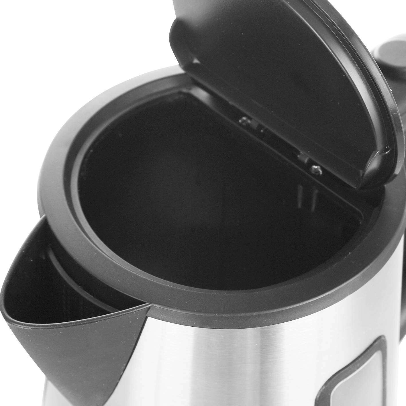 Une bouilloire en acier inoxydable argentée, ouverte, avec son couvercle relevé.