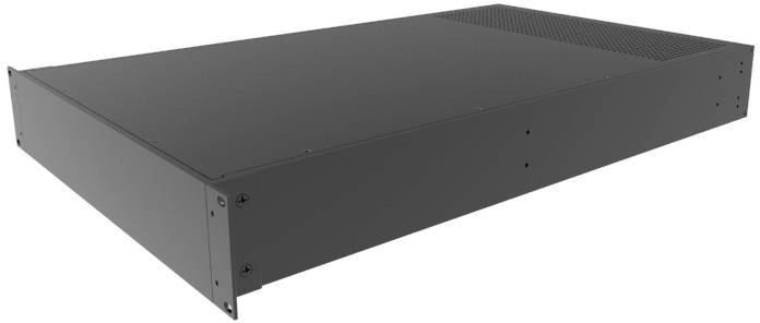 Un boîtier noir de 19 pouces pour montage en rack, horizontal, conçu pour serveurs ou équipements audiovisuels, avec plusieurs points de fixation.