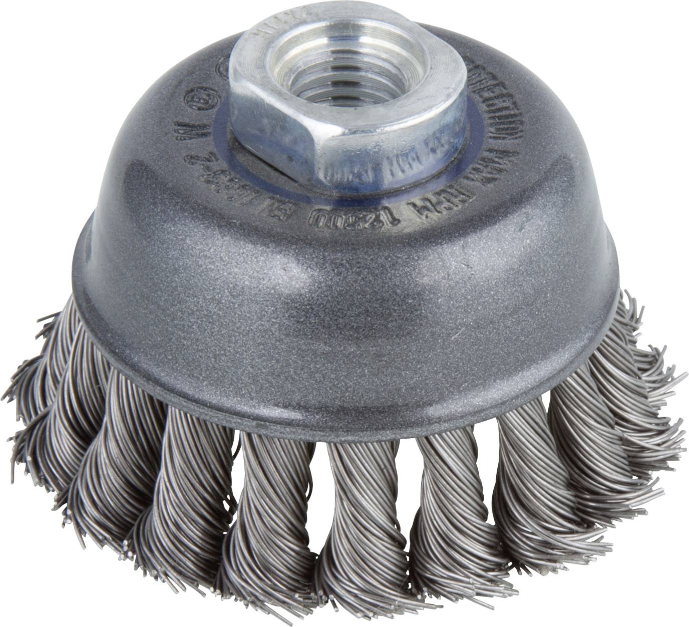 Un embout de brosse métallique circulaire avec des poils en fil torsadés et un manchon fileté métallique au centre, typiquement utilisé pour les perceuses.