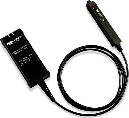 Tête différentielle de sonde pour oscilloscopes avec câble, modèle de Teledyne LeCroy. Utilisée pour des mesures de tension précises.