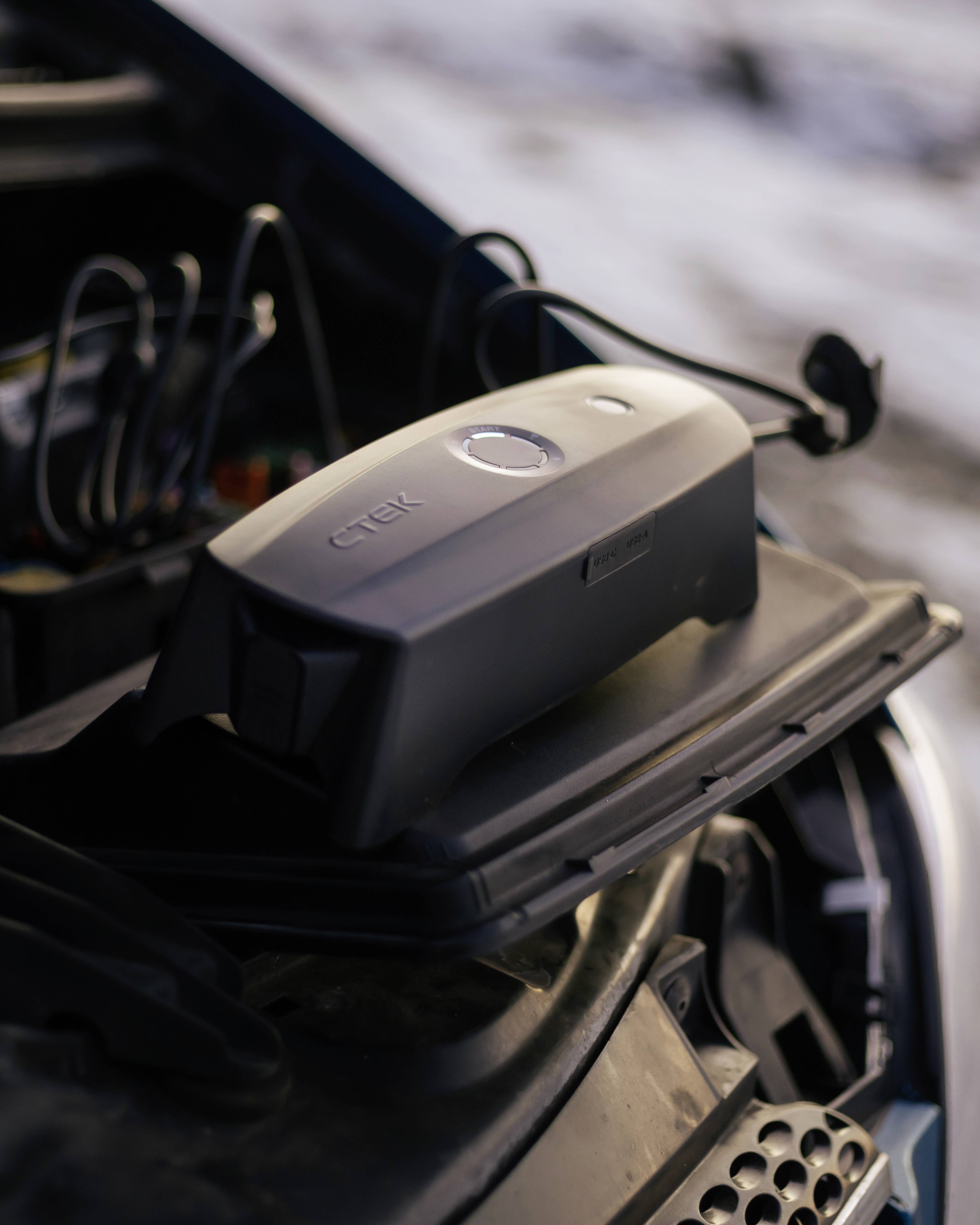 CTEK CS FREE 40-462 Chargeur automatique, Système de démarrage rapide 12 V 20 A