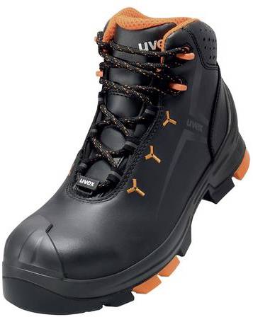 Chaussure de sécurité noire avec des touches orange, semelle stable et bout renforcé. Adaptée pour une protection dans les travaux industriels.