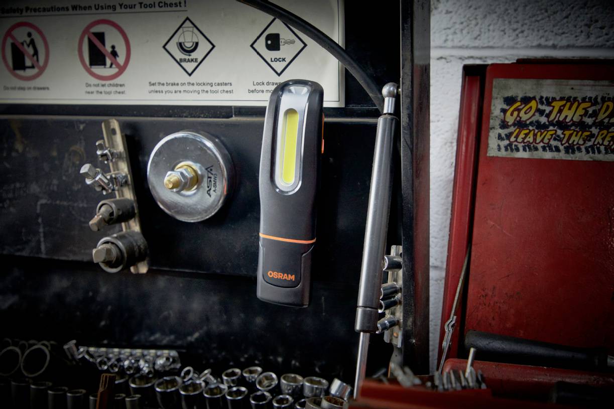Osram Automotive LEDIL401 LEDinspect MINI250 LED Lampe de travail à batterie, via USB 250 lm