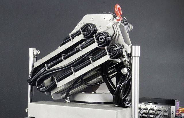 Thicon Models 55020 1:14 Grue de chargement 1 pc(s)