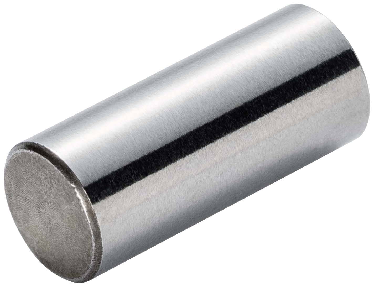Une tige métallique cylindrique à la surface lisse et brillante est posée en biais.