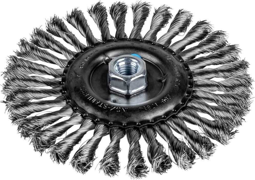 Brosse circulaire en métal avec un écrou fileté au centre, adaptée pour les travaux de meulage ou de nettoyage.