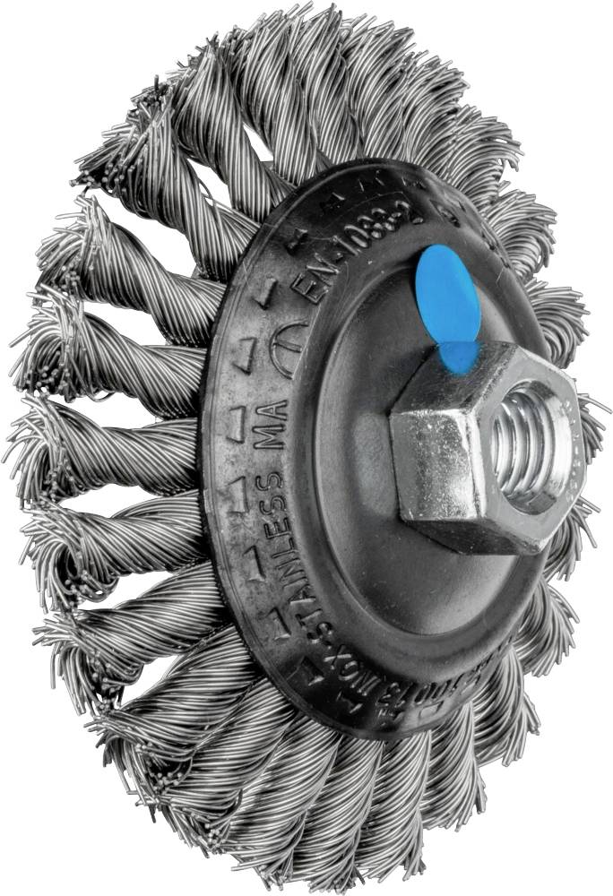 Brosse circulaire avec fil torsadé et écrou hexagonal, adaptée au nettoyage des surfaces métalliques et des zones difficiles d'accès.