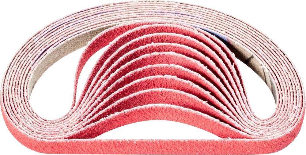 Un arc rouge composé de rubans abrasifs multicouches qui se courbent de manière ondulante vers le haut.