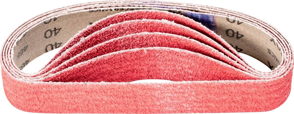 Bande abrasive rouge en pile éventée, grain 40 visible sur l'arrière.