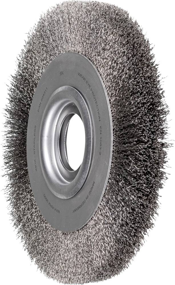 Brosse métallique circulaire à fils d'acier dense, disposés radialement, pour les travaux industriels de nettoyage et de ponçage.
