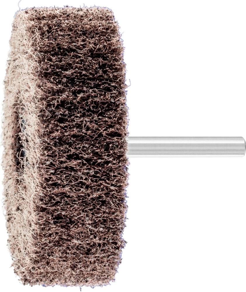 Une brosse métallique avec du matériau abrasif rouge et un manche en métal. Elle est utilisée pour nettoyer ou polir des surfaces.