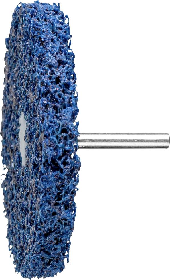 Une éponge abrasive bleue avec une tige métallique, positionnée verticalement, sur un fond neutre.