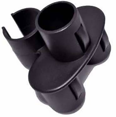 Adaptateur en plastique noir avec trois pinces de fixation perforées, adapté pour connecter des tiges ou des tubes ronds dans un châssis.