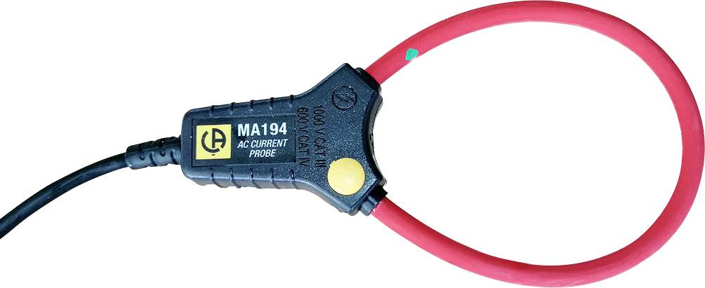 Bobine de Rogowski, modèle MA194, pour la mesure des courants alternatifs, poignée noire avec bouton jaune, câble flexible rouge.
