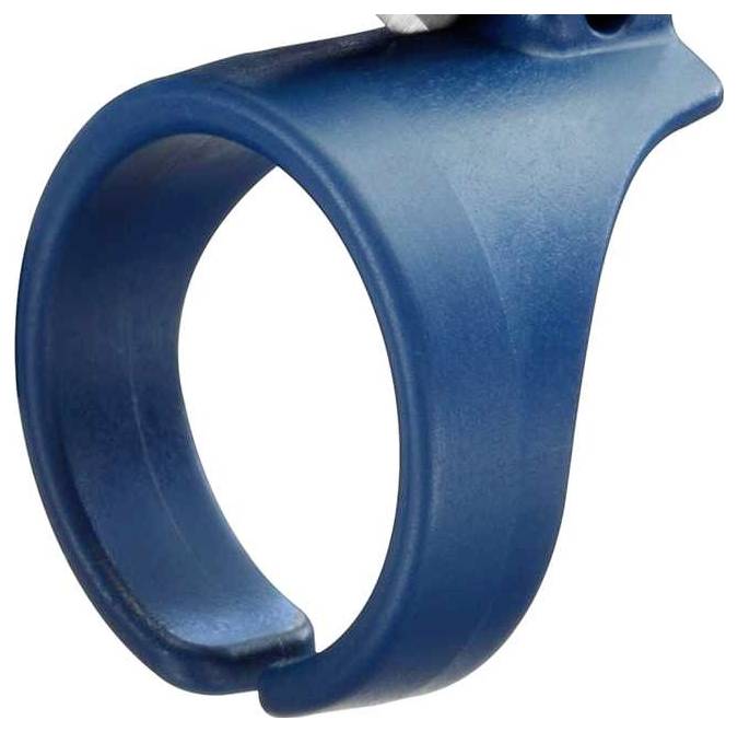 Un objet en plastique bleu, de forme annulaire, avec une fente et des bords biseautés. L'objet semble être un dispositif de sécurité.