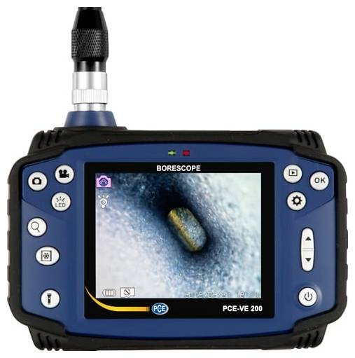 Caméra d'inspection endoscope portable avec écran intégré affichant une vue rapprochée de l'intérieur d'un tuyau ou d'une cavité, étiquetée « ENDOSCOPE » et « PCE-VE 200 ».
