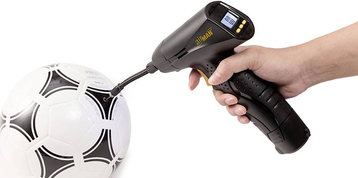 Airman 55-032-001 Pompe à air manuelle 7.5 bar coupure automatique, sacoche ou coffret de rangement, rechargeable sur 230V