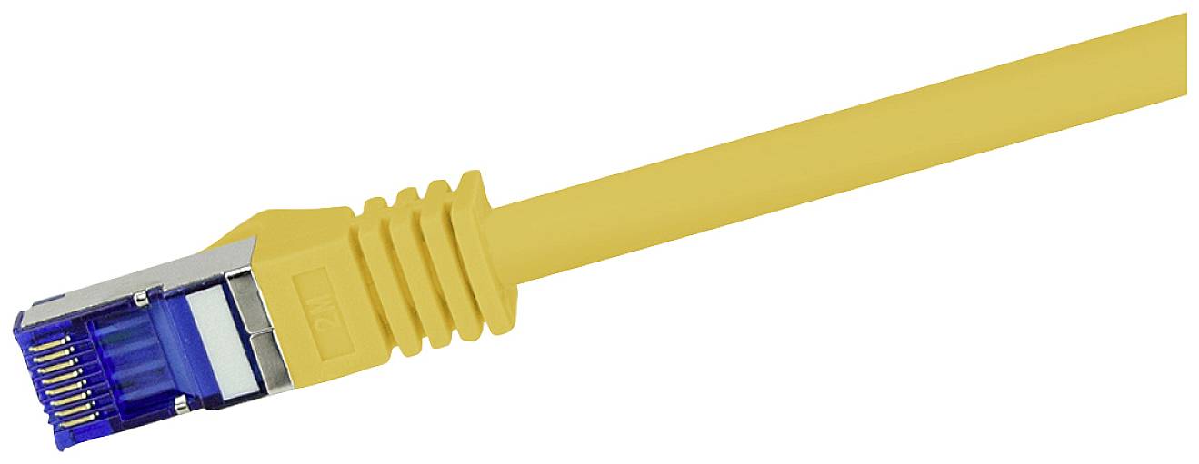 Câble Ethernet jaune avec connecteur bleu, utilisé pour la connexion réseau.