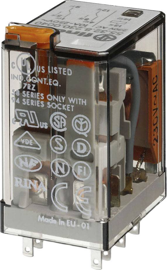 Un relais électrique transparent avec divers logos de certification et l'inscription '230V AC, Fabriqué dans l'UE'.