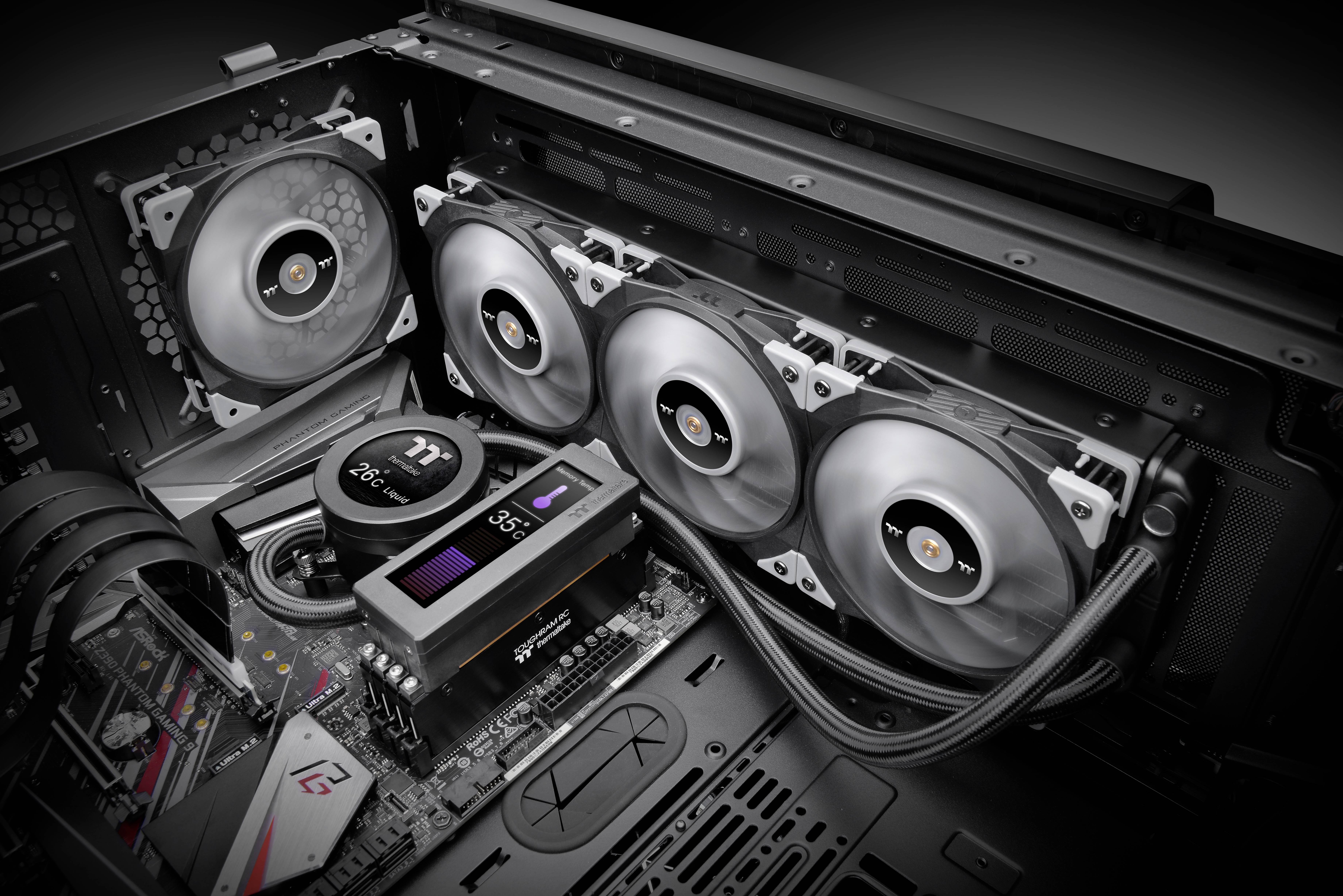 Thermaltake Floe RC Ultra 360 Système de refroidissement à l'eau pour PC