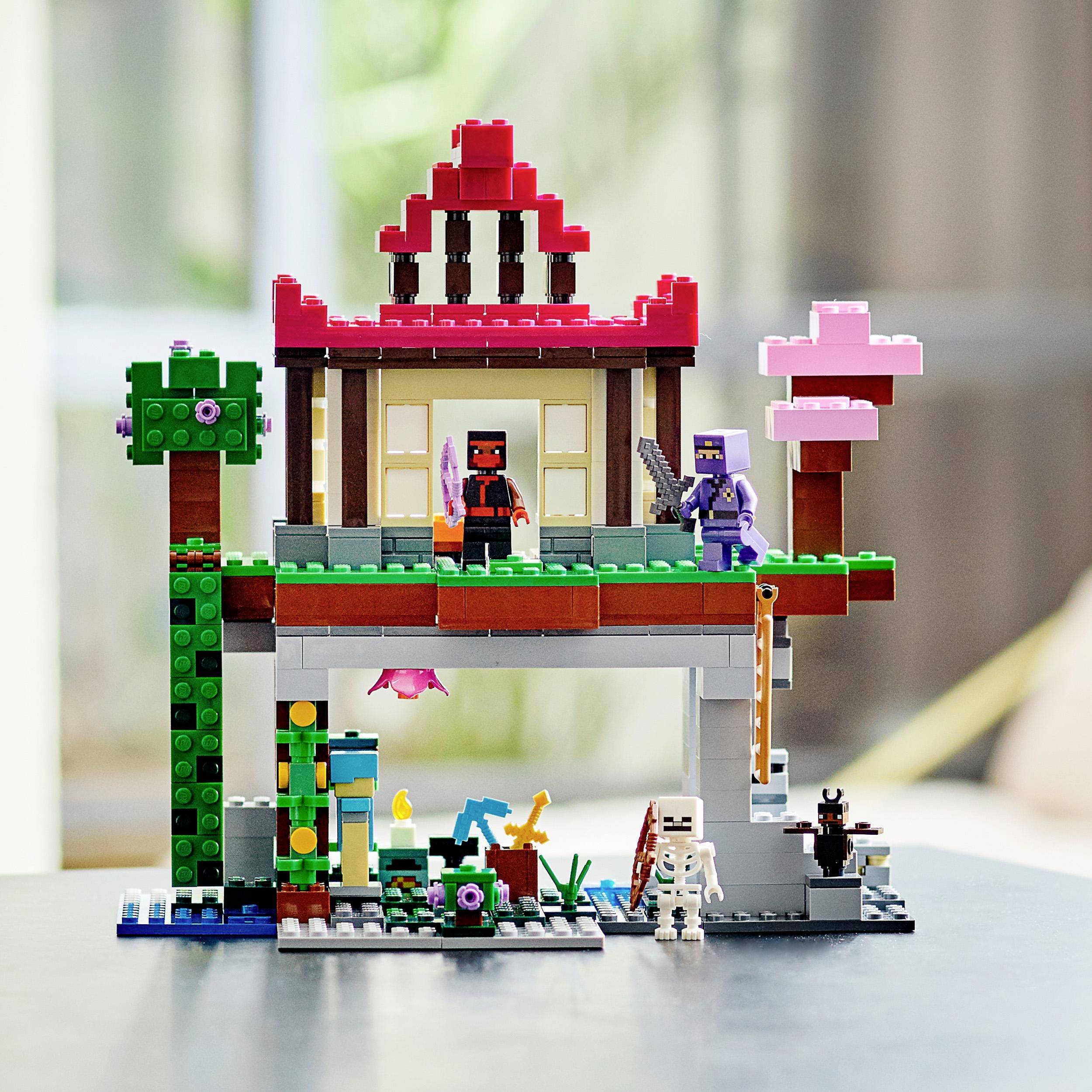 21183 LEGO® MINECRAFT Le terrain d'entraînement