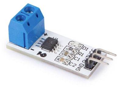 Un module électronique avec une barrette de connexion bleue et plusieurs circuits intégrés, résistances et broches, typiquement utilisé pour la détection de signaux.