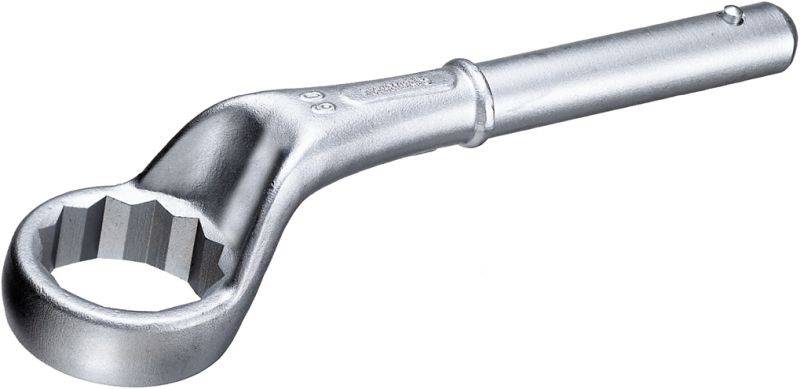 Une clé polygonale fermée en métal, utilisée pour la maintenance ou la réparation de machines et d'équipements.