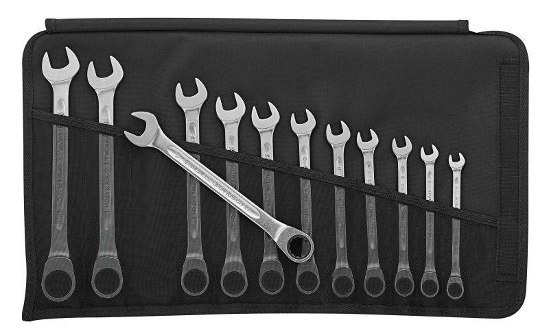 Un jeu de clés mixtes à fourche de différentes tailles, soigneusement rangées dans une trousse à outils noire.