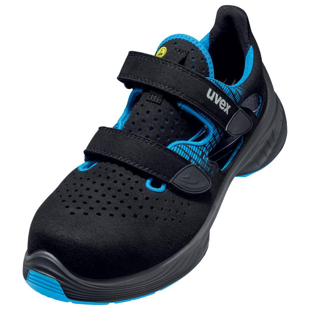 Chaussure de sécurité noire avec des détails bleus et des fermetures velcro, adaptée aux environnements de travail, offrant protection et confort.