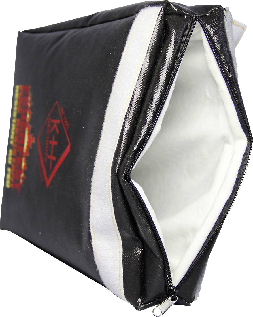 Un sac noir rectangulaire avec une fermeture éclair et un logo rouge sur l'avant ; la vue intérieure montre la doublure matelassée.