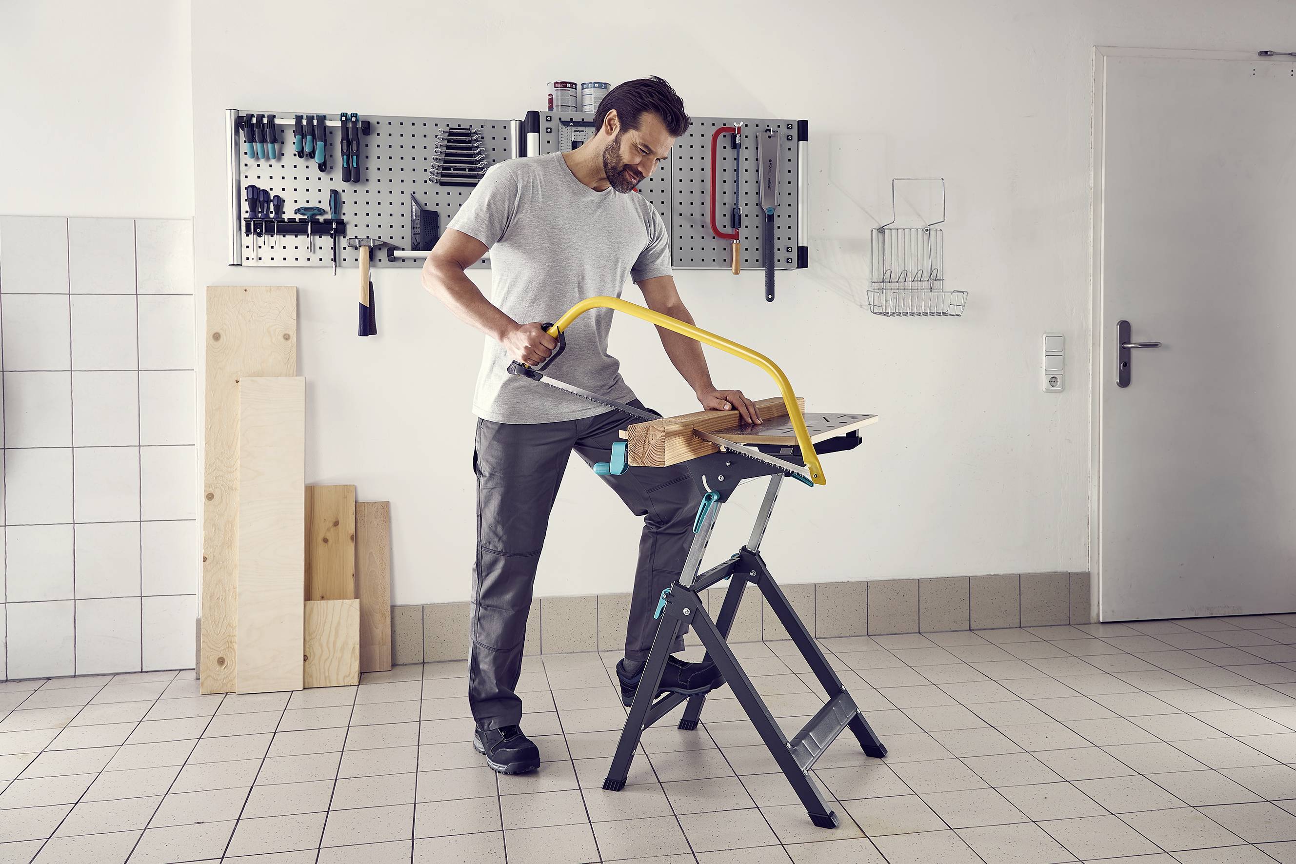 Wolfcraft 6871000 Table de serrage Master 750 Ergo 13.2 kg noir, argent