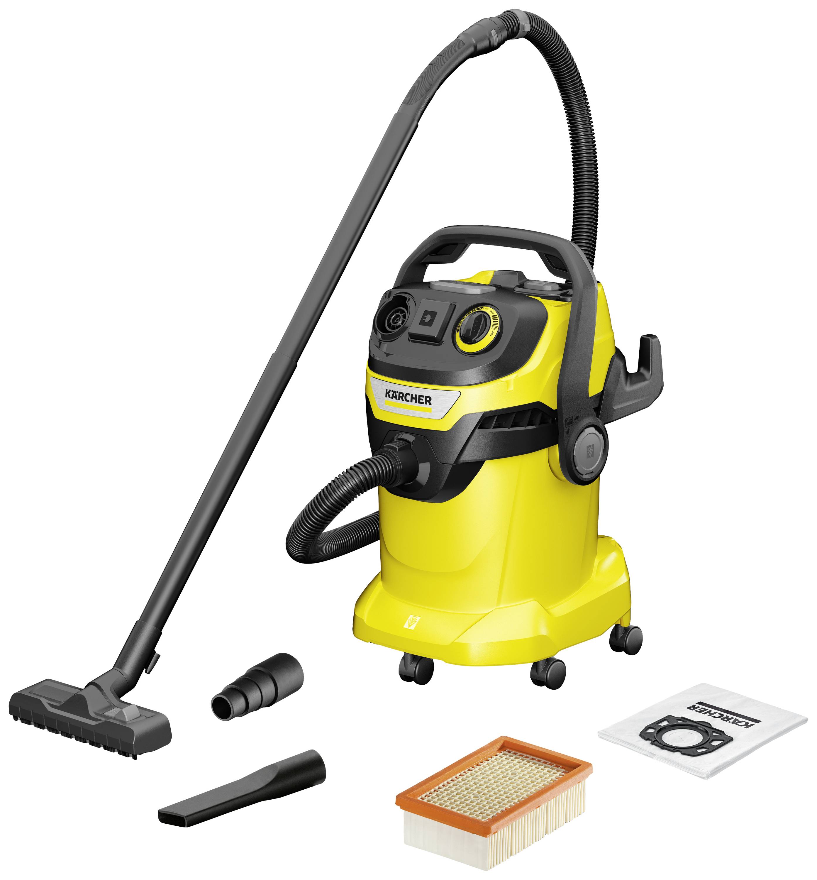 Aspirateur eau et sec jaune avec accessoires : buse pour sol, buse d'angle, filtre et sac à poussière. Noms de marque visibles.