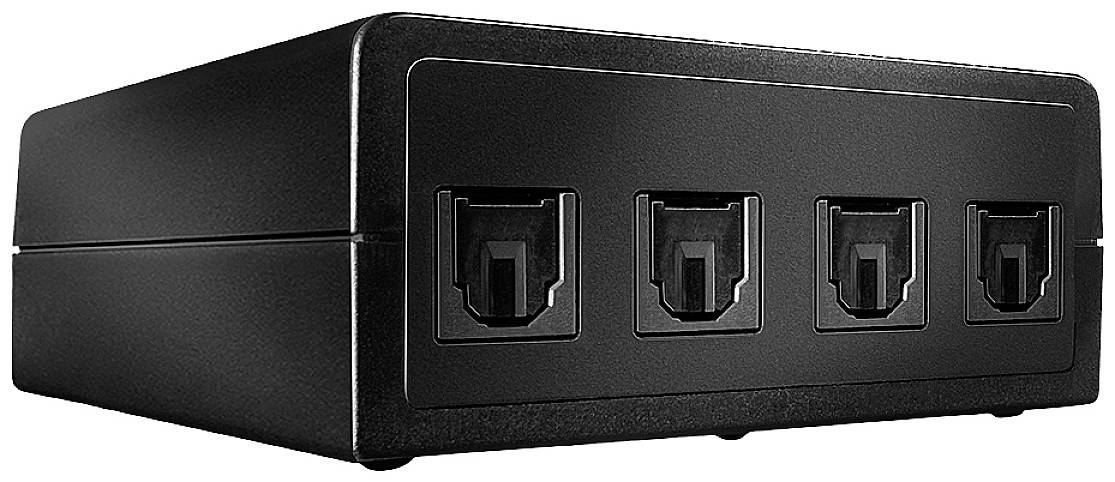 Un appareil électronique noir brillant avec quatre prises carrées disposées côte à côte sur l'avant.