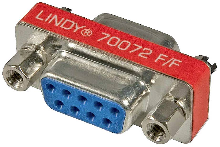 Adaptateur de port VGA en argent et bleu avec étiquette rouge 'LINDY 70072 F/F'. Utilisé pour connecter des câbles VGA.