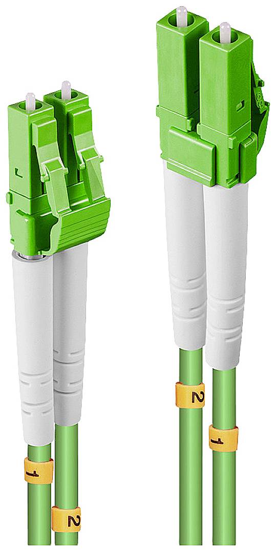 Deux connecteurs LWL verts avec des câbles blancs et des marquages orange à leurs extrémités. Adaptés pour les connexions à fibre optique.